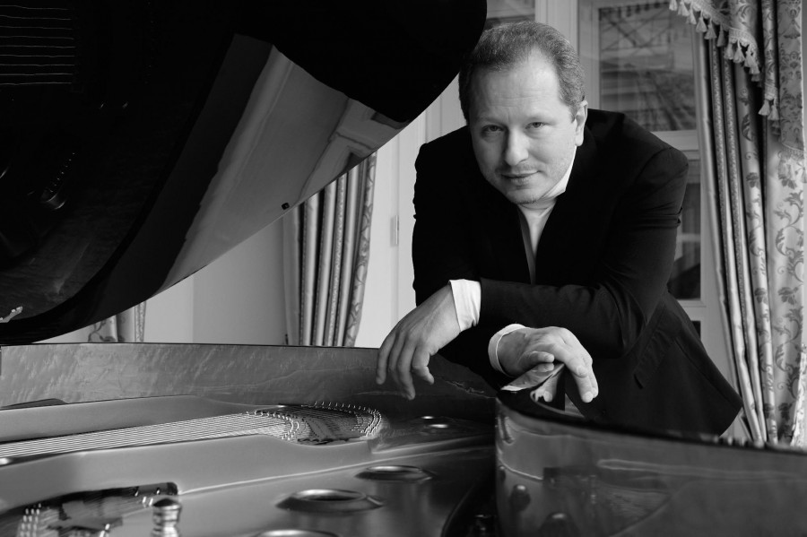 Jurij Martinov fortepianoestje
